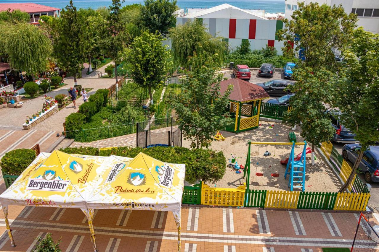Hotel Poienita Costineşti Exterior foto