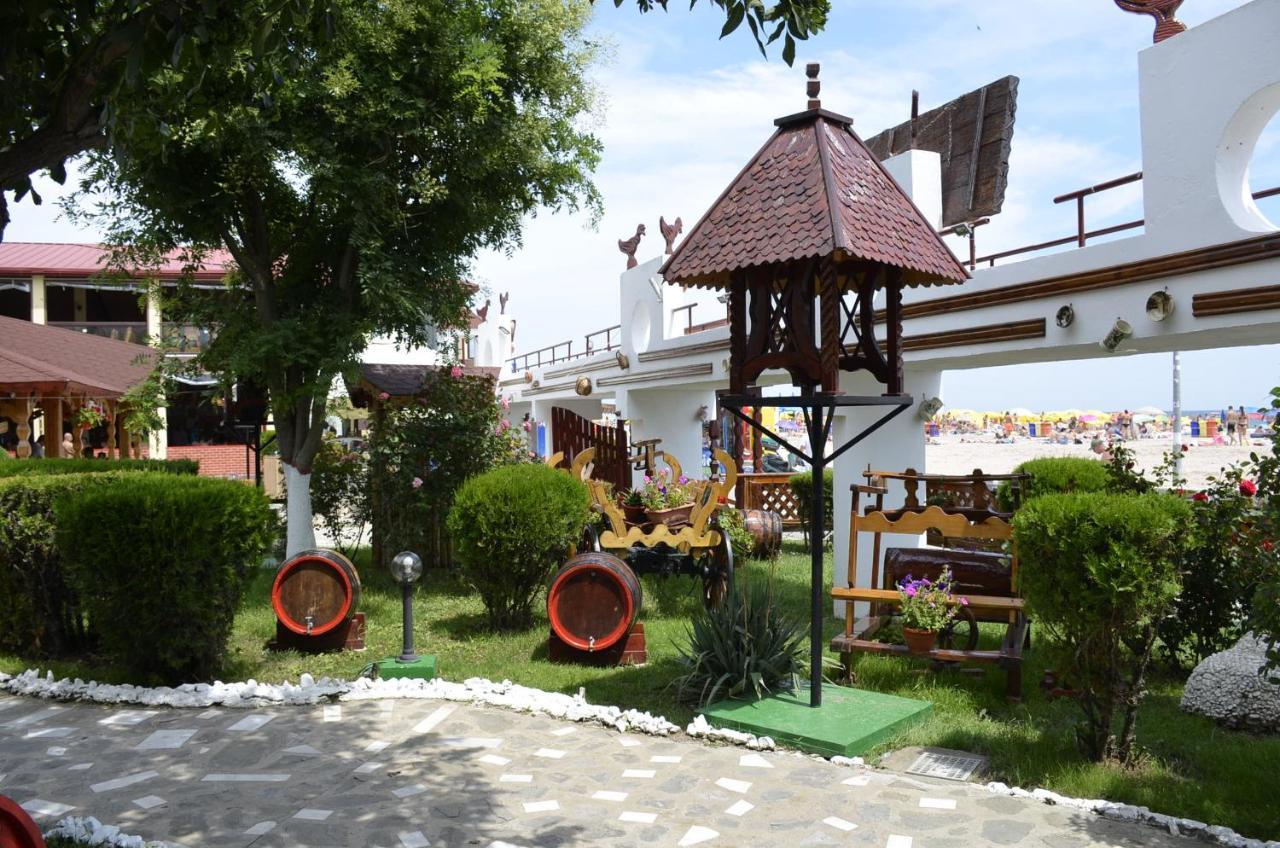 Hotel Poienita Costineşti Exterior foto