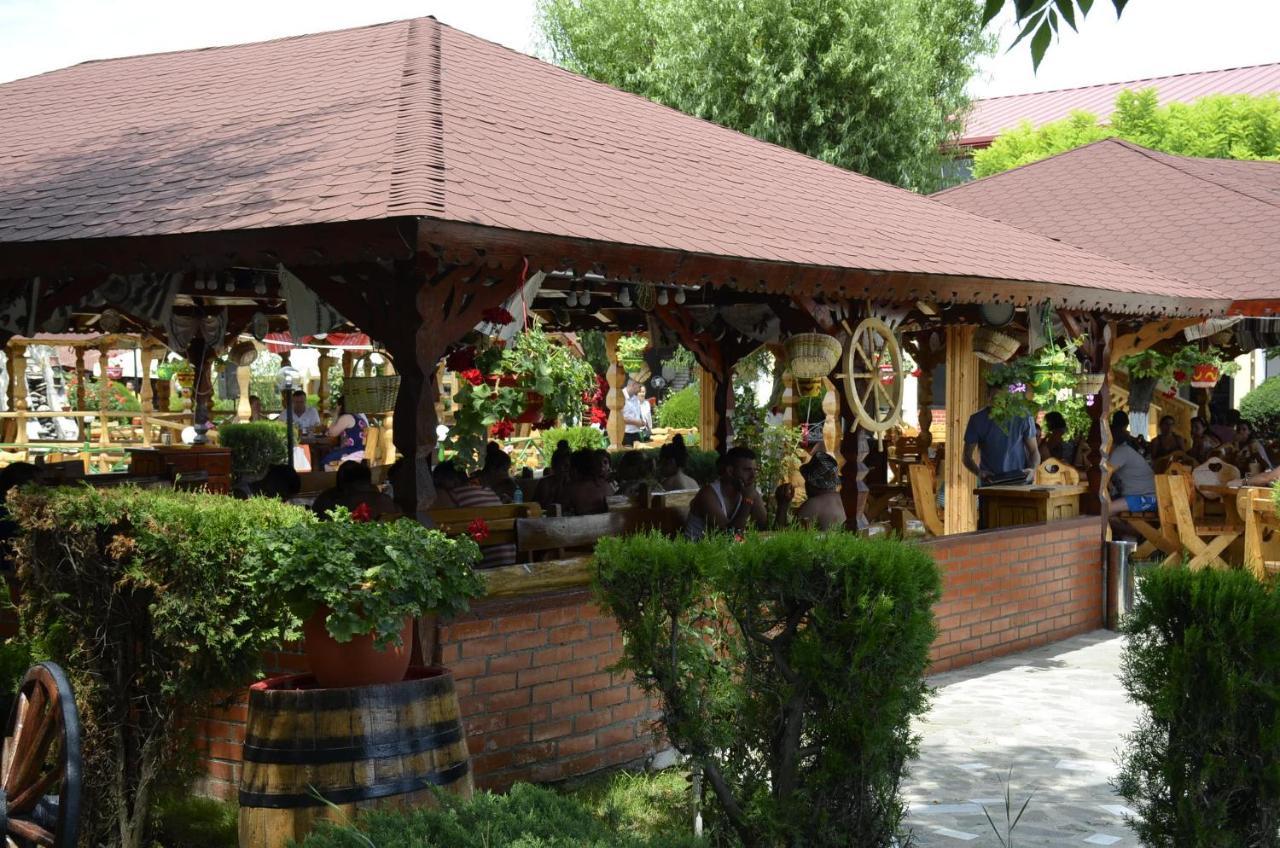 Hotel Poienita Costineşti Exterior foto