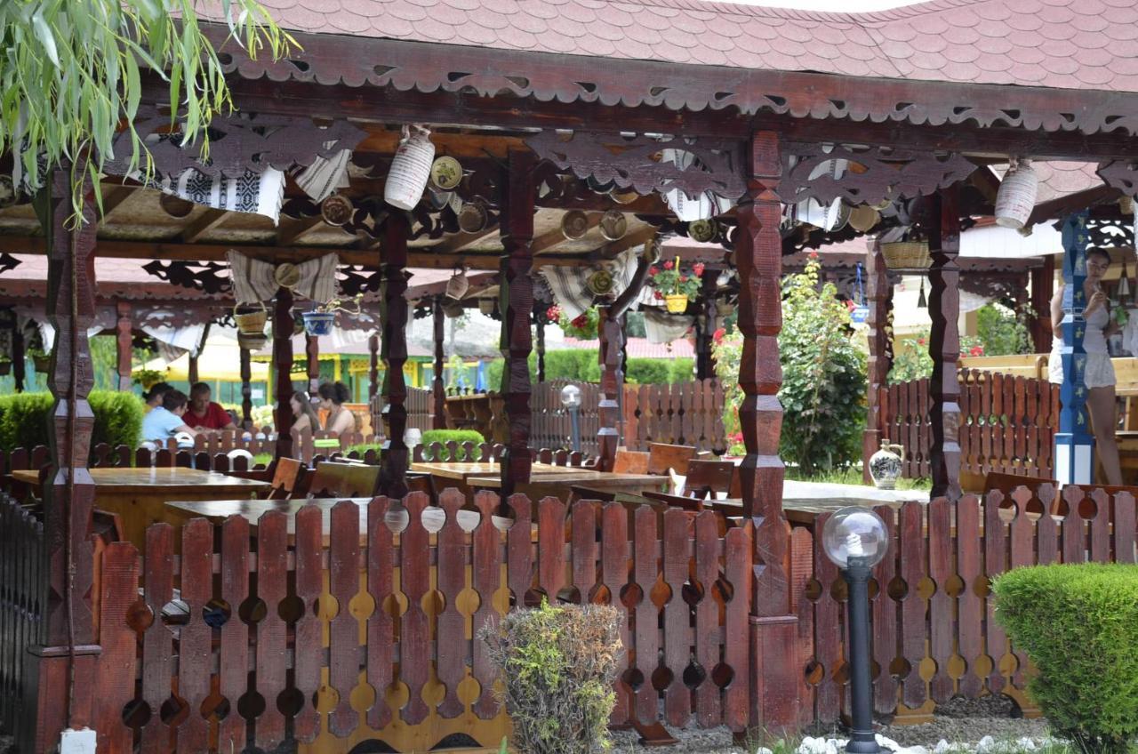 Hotel Poienita Costineşti Exterior foto